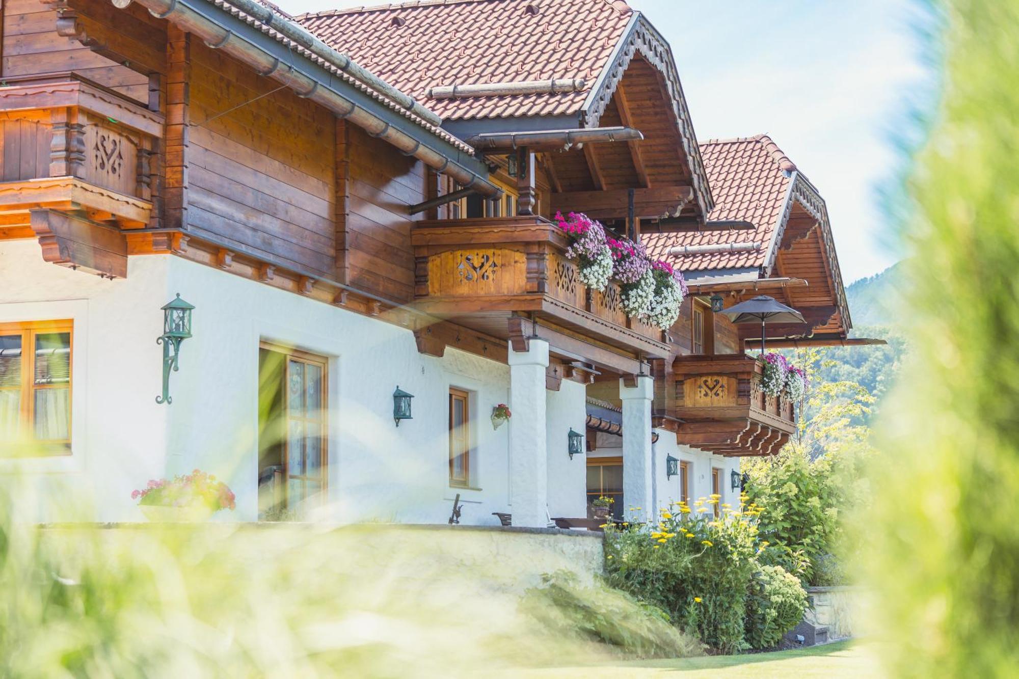 Ferienwohnung Schossleitner - Der Wohlfuehl-Ansitz Am Wolfgangsee Mit Weitblick Sankt Gilgen Eksteriør billede