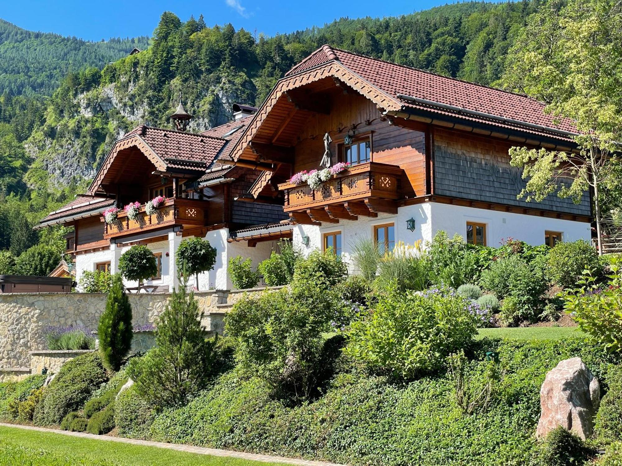 Ferienwohnung Schossleitner - Der Wohlfuehl-Ansitz Am Wolfgangsee Mit Weitblick Sankt Gilgen Eksteriør billede