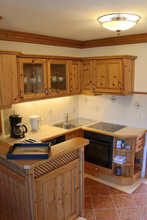 Ferienwohnung Schossleitner - Der Wohlfuehl-Ansitz Am Wolfgangsee Mit Weitblick Sankt Gilgen Værelse billede